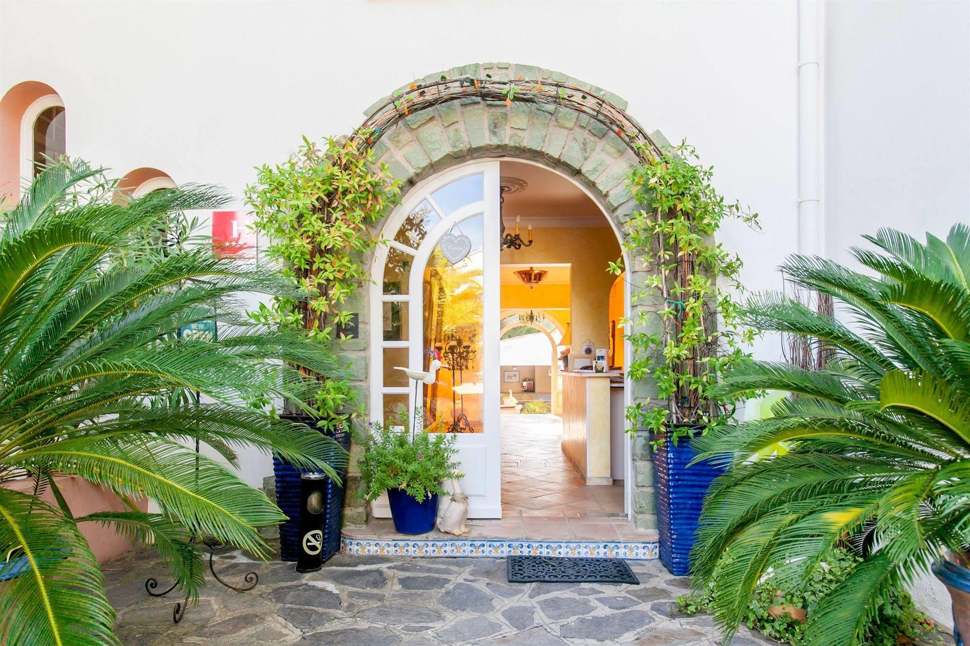 Hotel Provencale Cavalaire-sur-Mer